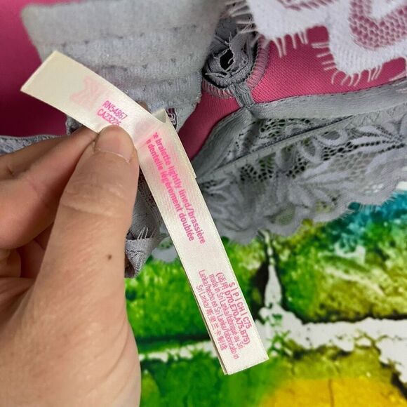 Victoria's Secret PINK Lightly Lined Lace Bralette Gray Size Small - Picture 6 of 7